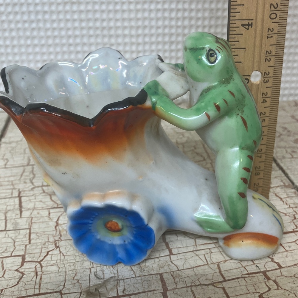 Frog planter - Picture 9 of 9